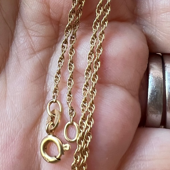 VINTAGE 14K YELLOW GOLD ROPE CHAIN NECKLACE UNISEXHALLMARKED APROX. 16.5” LONG